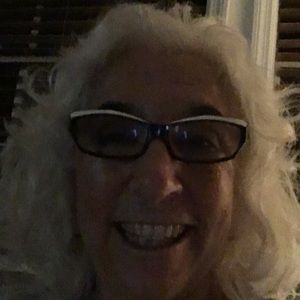 Meet your Posher, Diana